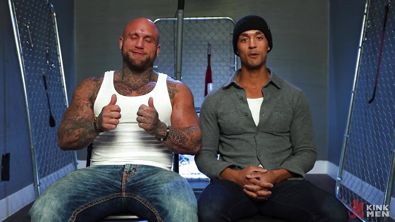 Gunnar stone dan aj sloan: pria bertopeng