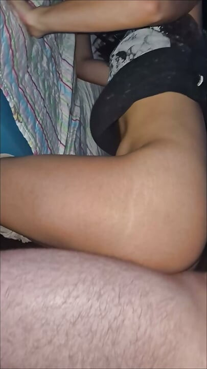 I sent nudes to my personal trainer and he ended up with me in bed