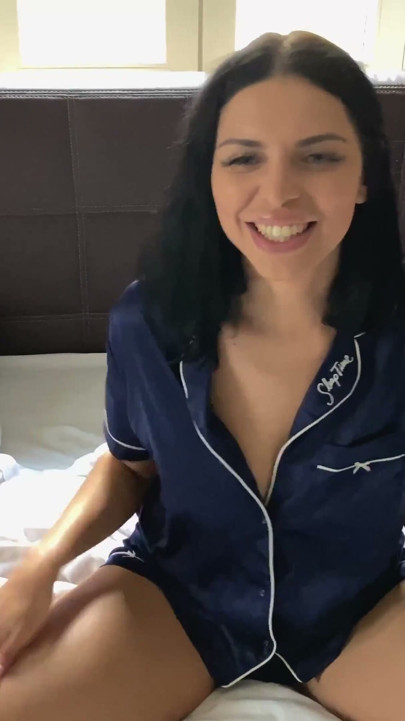 給火辣巨乳熟女Kira Queen內射 | 第1段