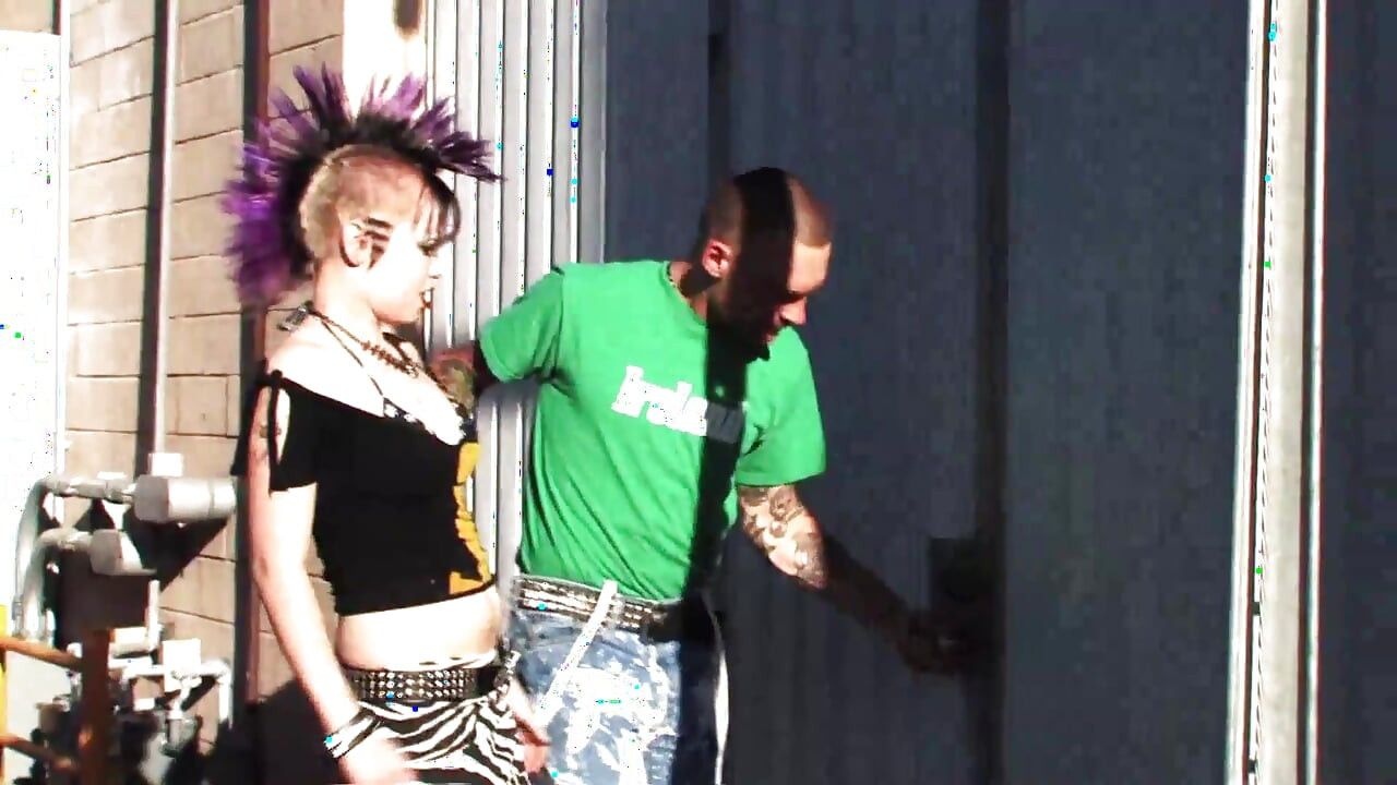 Punk love story in London...