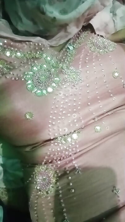 인도 게이 크로스드레서 바텀 핑크색 살와르 쿠르타의 홈메이드 섹스