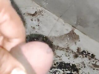 Nuevo video de paja en el baño