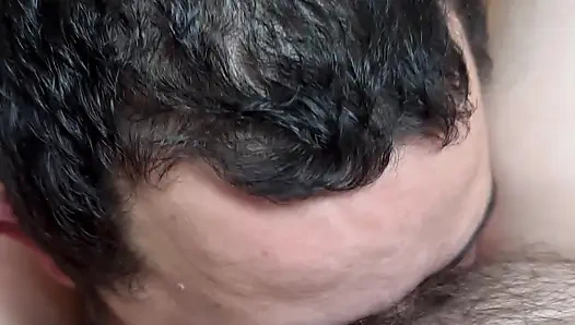 Kız arkadaşların amını yalıyor