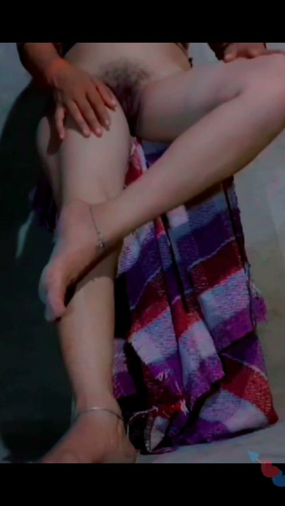 Hot sexy beautiful girl very cool hot pussy sexy pussy very hot very desi girl teen age hot school girl is masturbating we are e | Clip 1
