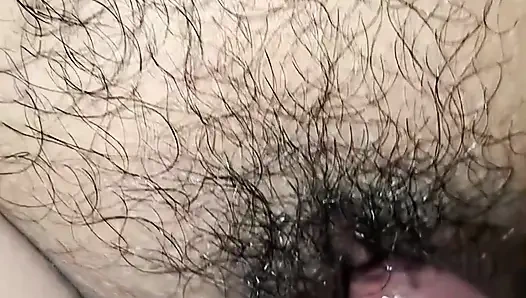 Güzel baldızın amının tadını çıkarıyor