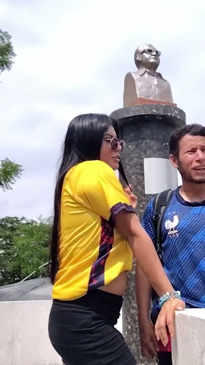 Hot Colombian woman having sex with a hot handsome French man | Clip 1