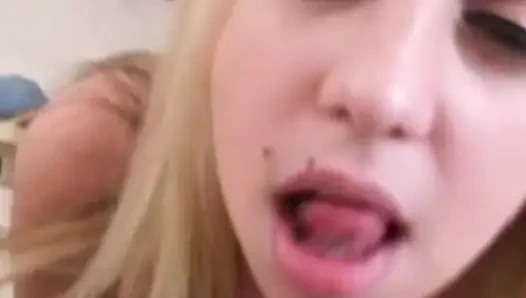 Unggahan adegan baru baby on it