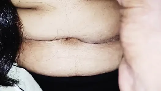 Suman Bhabhi ko nangi karke full body massage kiya.