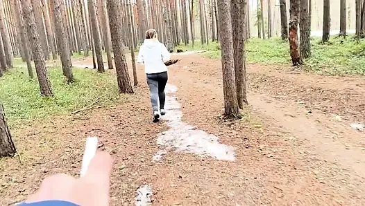 Freeze Time Woods ürkütücü komşu sevimli 31 talimatını donduruyor