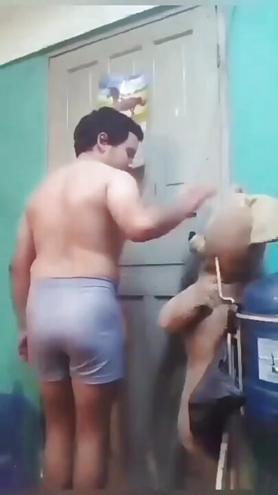 พระเยซูในมวยสัมผัสควยของเขา บทที่ 6