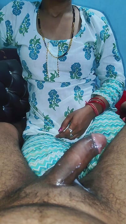 Indian kavya bhabhi sucking till cum in mouth hindi