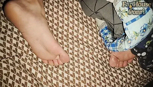 My Stepsister Let Me Touch Her Feet.