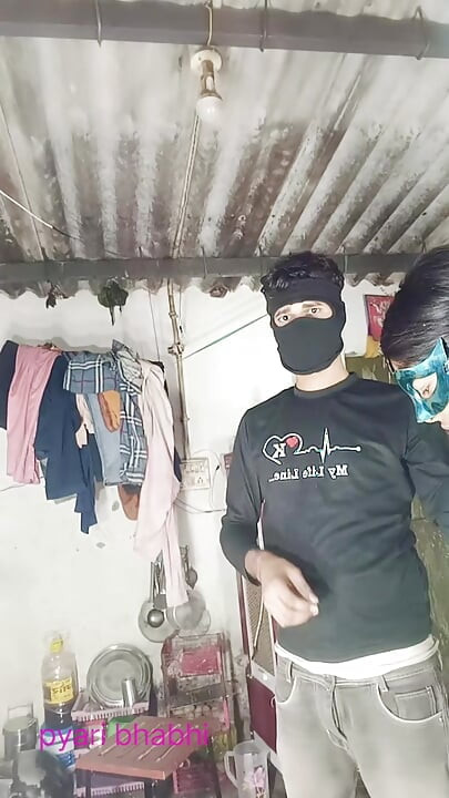 Bhabhi Chudi Dewar Se, Devar ke Room Mein Jake Bhabhi Roz Chudti Hai Dewar se Apne Pati ke Baout ke Jaane ke Baad Hindi Audio Desi sexy Video, xxx