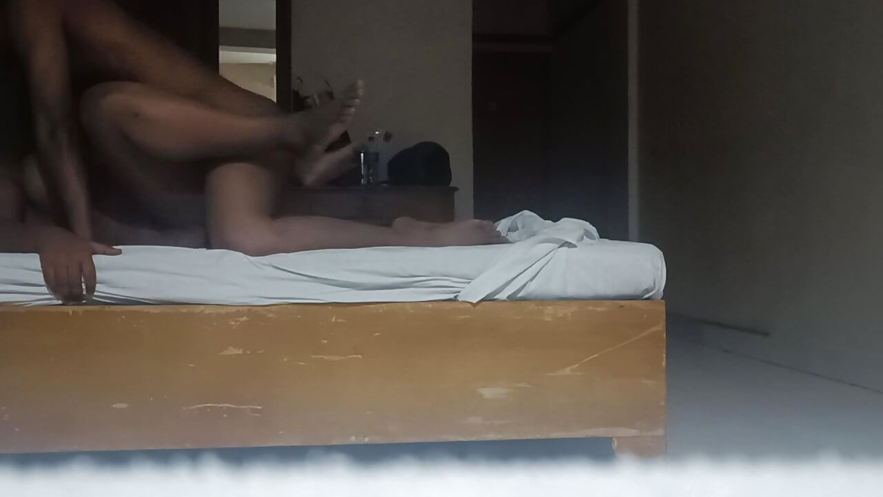 Bangalore Malayali Girl Got Fucked by Her Bestie Very Hard at Night She Can't Stand it Makes More Sound