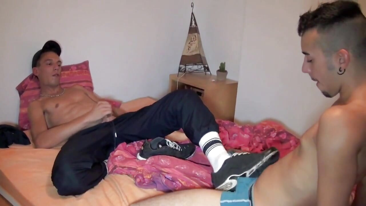 Lexitoy fucked by straight boy in sneakers