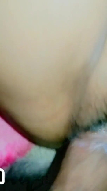Must-see okamžik od "Bhabhi tvrdě ošukaná svým přítelem"