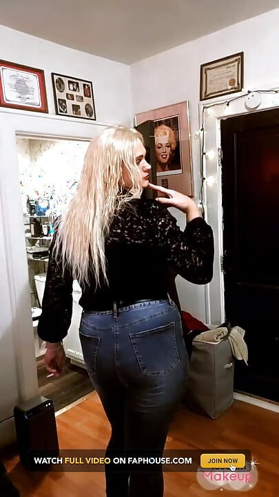 Mommy Smokes Before Fuck