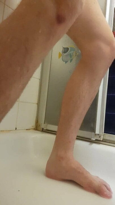 Self fuck with big dildo