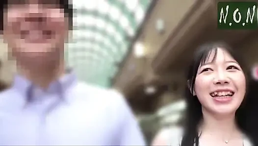 Sınırı geçti. Aşırı çalışan bir ofis hanımı mesai sonrası aşırı bir karşılaşmanın altında kırılıyor