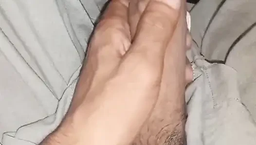 Ben ve yarağım dans partisi seks partisi için her türlü seks için tam gizlilikle mevcuttur. Benimle iletişime geç