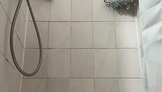 How Many Glasses Can I Fill with My Piss?