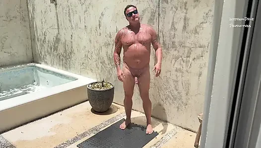 Watching him makes her fucking horny.