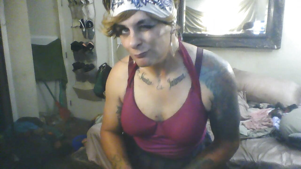 Cher Finally Has A Little Dressup & Play Time Again!
