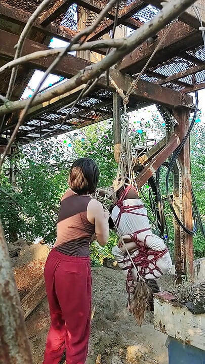 Shibari Princess Goes Outside