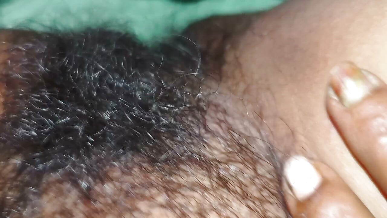 Gujju bhabhi ne rat me devar ke kale lund ke maje liye part 3