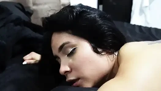 I went to the tenant's rental and she ended up giving me her huge ass, what great anal sex we had