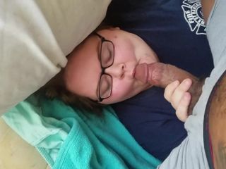 quick blowjob from random white girl