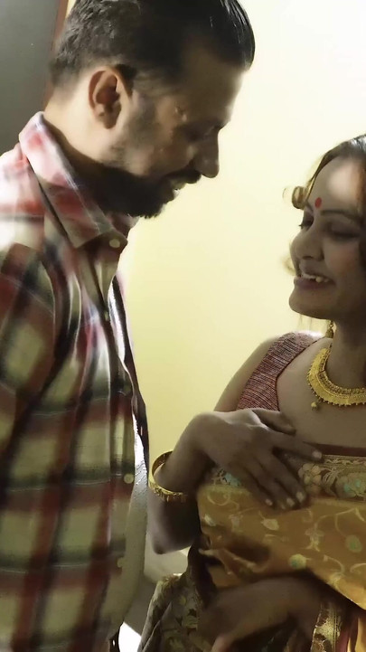 Spectacular moment from "DESI BHABI GOING TO FESTIVAL WITH HER DEBOR JI"