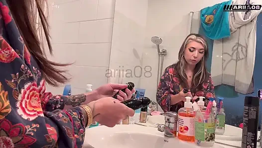 Küçük Fransız gotik testi, çift dildo popo ve vajina