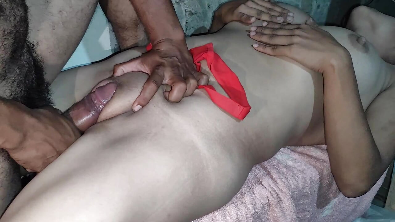 You're going to break my pussy stepsister and cum inside in Indian Tamil in Xvideo.