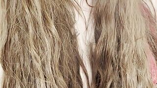 Video masturbasi bareng-bareng cewek hot rambut renda merah