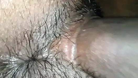 Ateşli Delhili üniversiteli kız kız pansiyonda erkek arkadaşını sikiyor