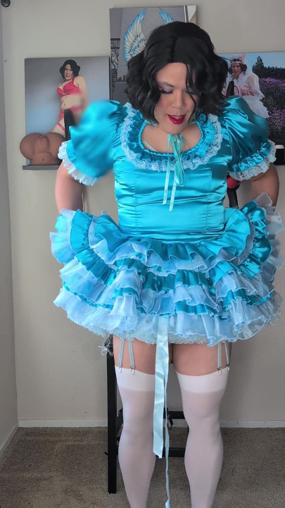 Getting Ready with Sissy Maid Candy!