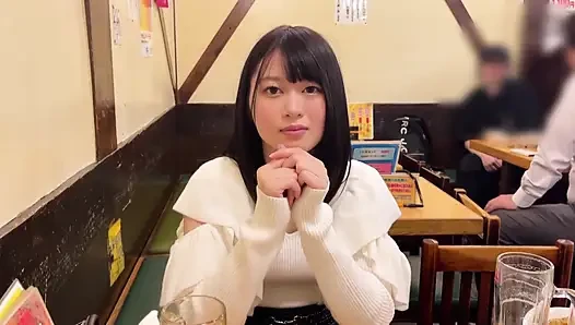 A118F09 A black-haired, pure-looking woman who is a complete mimicry of a man-eating! A wildly lewd sex that gives it her all, unique to One-Night!