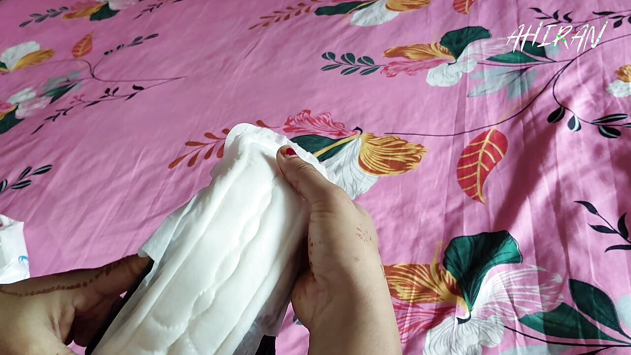 SERVETTEN REPAREREN IN PANTYSPEL EN BEOORDELEN BORSTEN
