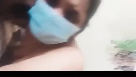 Das frisch verheiratete paar teilte glückliche und schöne momente zusammen teil 2