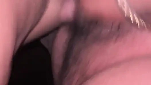 Meri üvey kız kardeş ne meri ki pyaas bhujane bana yardım ediyor