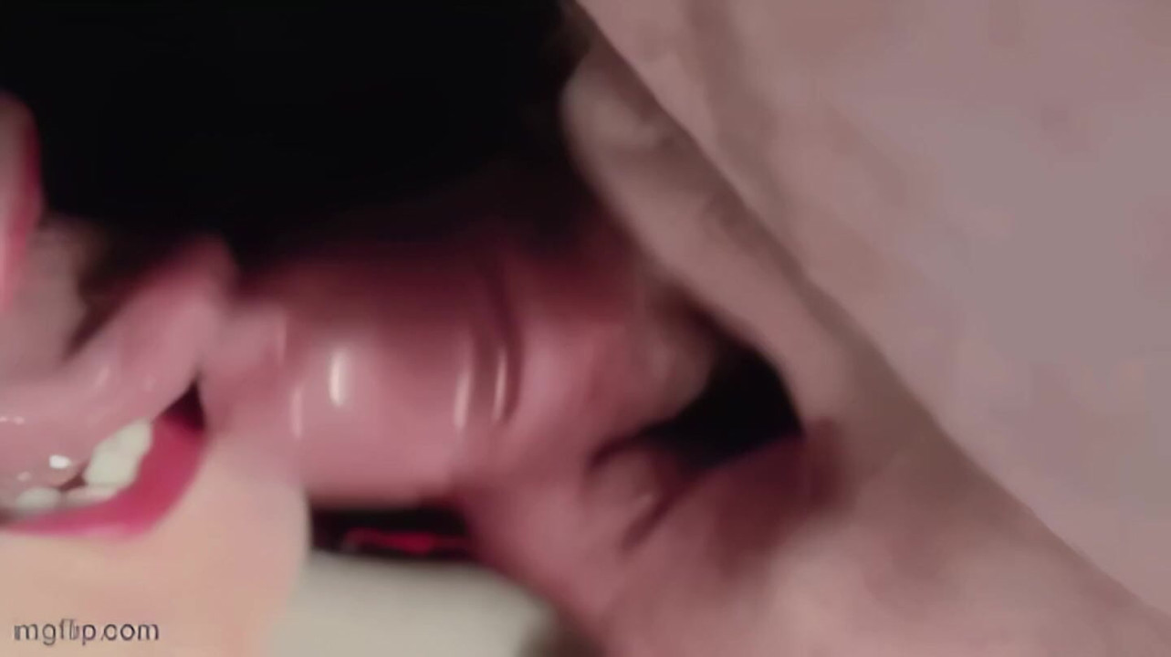 Tobie Nash taking a hot cumload on her tongue!