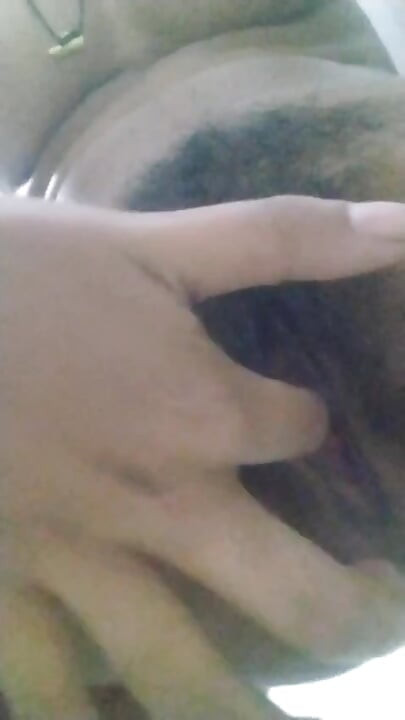 Indine 18 year girl fingring