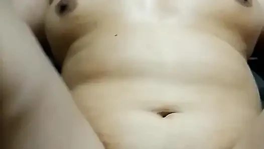 Hintli yenge sonali için büyük yarakla sert sikişiyor