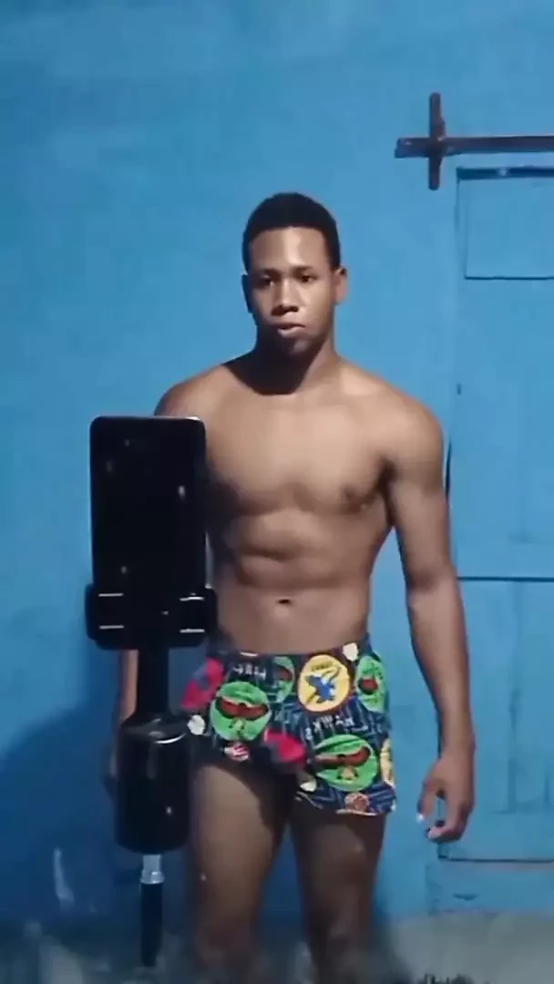 วิดีโอ ronnyfit