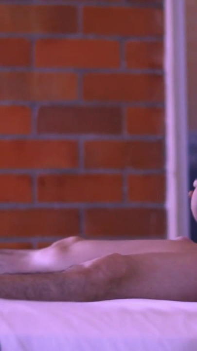 Key moment from "The cheater and the student met in the locker room."