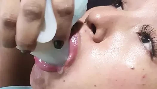 Sexy Blowjob by a Cute Latina