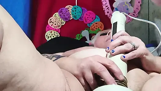 Sextoy in hülle und fülle für diese verdammte hure