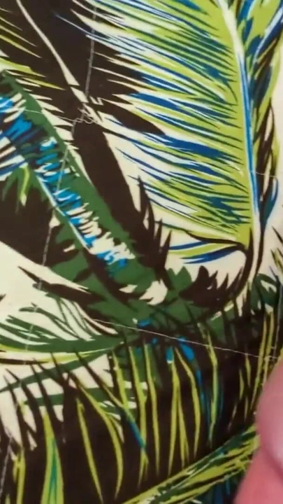 来自“淫荡的中国女友在里面被射精，然后......