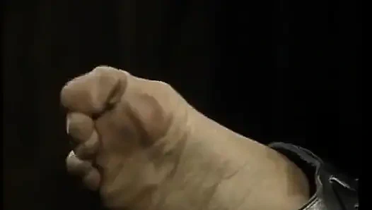 Pertunjukan seks bondage bareng pelacur kulit hitam jerman yang diikat dan dicambuk